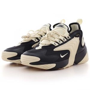 Brand New Nike Zoom 2k cream